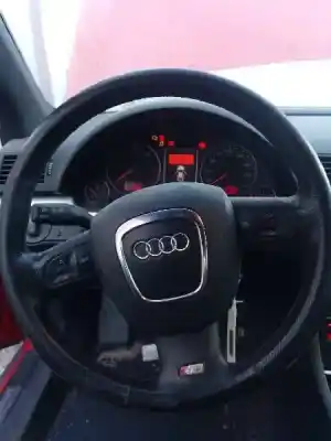 Veículo de Sucata audi a4 berlina (8e) 2.0 tdi quattro (dpf) (125kw) do ano 2007 alimentado brd