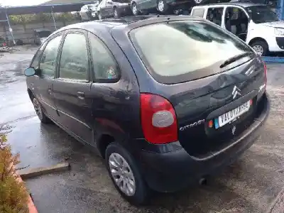 Vehicul casat citroen xsara picasso 2.0 hdi sx al anului 2004 alimentat rhy