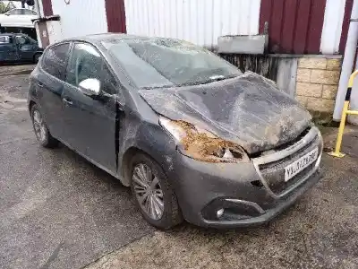Veículo de Sucata PEUGEOT 208 1.6 Blue-HDI FAP do ano 2016 alimentado BHW