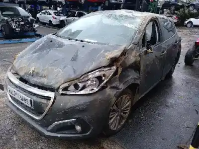 Veículo de Sucata peugeot 208 1.6 blue-hdi fap do ano 2016 alimentado bhw
