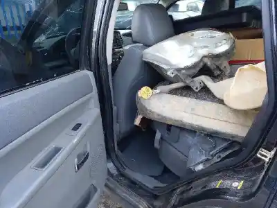 Veículo de Sucata jeep grand cherokee iii (wh, wk) 3.0 crd do ano 2005 alimentado exl