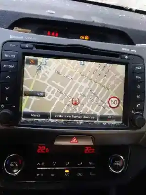 Veicolo di demolizione kia                                                sportage iv (ql, qle)                                                                                                                                                                                                                                      1.7 crdi                                                                                                                                                                                                                                                   dell'anno 2016 alimentato d4fd