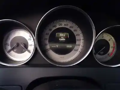 Здавання транспортного засобу mercedes-benz clase c (w204) c 200 cdi (204.001) року 2013 потужний 651913
