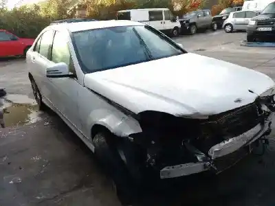 Здавання транспортного засобу mercedes-benz clase c (w204) c 200 cdi (204.001) року 2013 потужний 651913