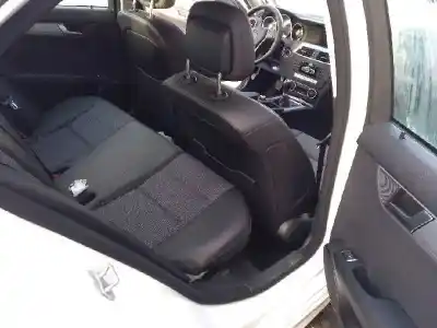 Здавання транспортного засобу mercedes-benz clase c (w204) c 200 cdi (204.001) року 2013 потужний 651913