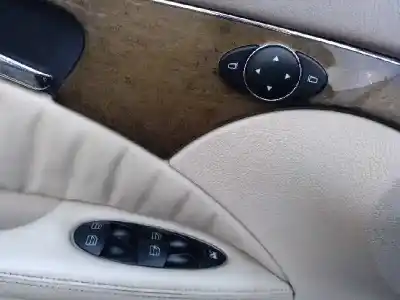 Veicolo di demolizione mercedes-benz clase e (w211) berlina e 270 cdi (211.016) dell'anno 2003 alimentato 647961