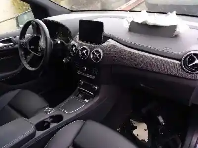 Здавання транспортного засобу mercedes-benz clase b (w246) b 200 cdi (246.208) року 2018 потужний 651930