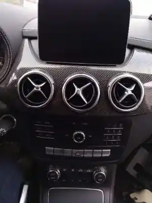 Здавання транспортного засобу mercedes-benz clase b (w246) b 200 cdi (246.208) року 2018 потужний 651930