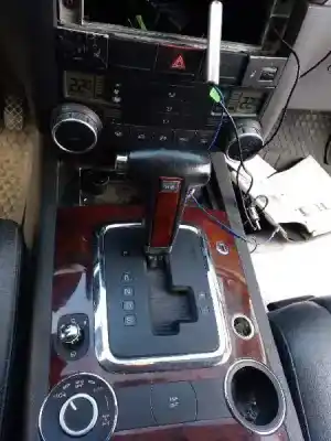 Vehicul casat volkswagen touareg (7la) tdi r5 al anului 2004 alimentat bac