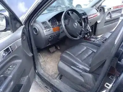 Vehicul casat volkswagen touareg (7la) tdi r5 al anului 2004 alimentat bac