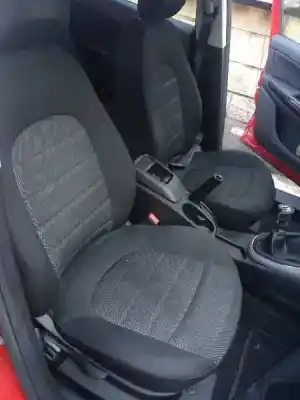 Veicolo di demolizione fiat bravo ii (198_) 1.4 (198axa1b) dell'anno 2010 alimentato 192b2000