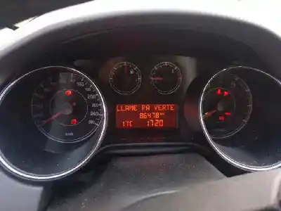 Veicolo di demolizione fiat bravo ii (198_) 1.4 (198axa1b) dell'anno 2010 alimentato 192b2000