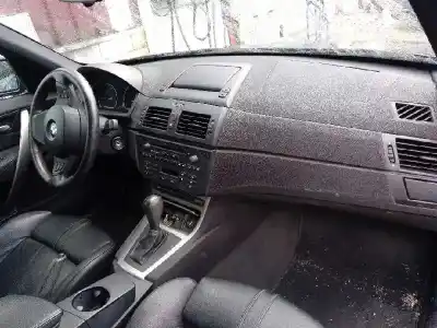 Veículo de Sucata bmw x3 (e83) 2.5i do ano 2005 alimentado 256s5