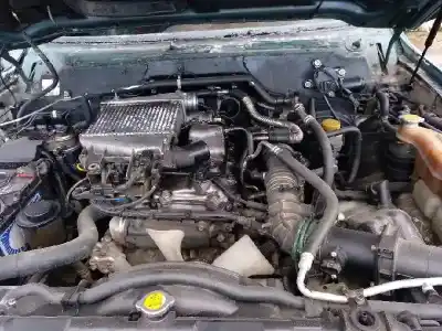 Véhicule à la ferraille nissan patrol gr (y61) * de l'année 2004 alimenté zd30ddti