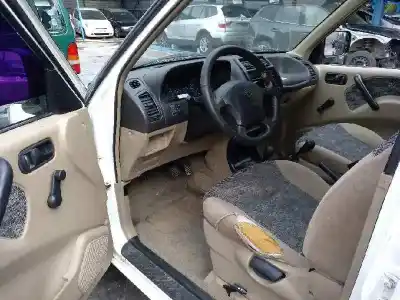 Scrapping Vehicle nissan terrano/terrano.ii (r20) 2.7 turbodiesel of the year 1999 powered td27ti