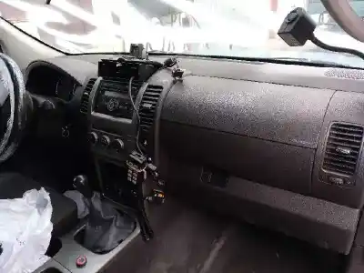 Здавання транспортного засобу nissan pathfinder (r51) 2.5 dci diesel cat року 2007 потужний yd25ddti