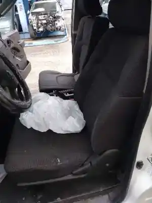 Здавання транспортного засобу nissan pathfinder (r51) 2.5 dci diesel cat року 2007 потужний yd25ddti