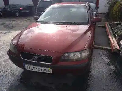 Scrapping Vehicle volvo s60 berlina 2.4 (125kw) of the year 2001 powered b5244s