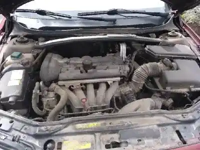 Scrapping Vehicle volvo s60 berlina 2.4 (125kw) of the year 2001 powered b5244s