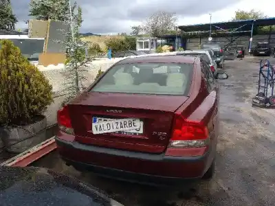 Scrapping Vehicle volvo s60 berlina 2.4 (125kw) of the year 2001 powered b5244s