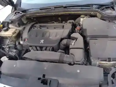 Vehicul casat peugeot 407 st confort al anului 2006 alimentat rfj