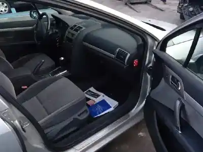 Vehicul casat peugeot 407 st confort al anului 2006 alimentat rfj