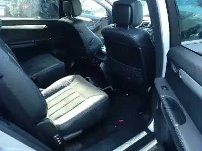 Здавання транспортного засобу mercedes-benz clase r (w251) 3.0 cdi cat року 2006 потужний 642950