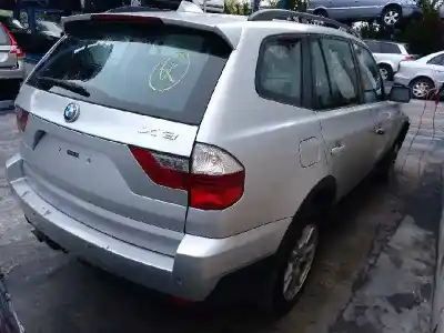 Veículo de Sucata bmw x3 (e83) 2.0d do ano 2007 alimentado 204d4