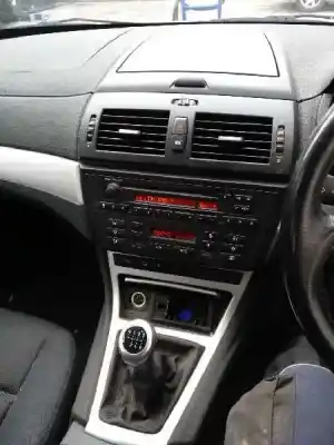 Veículo de Sucata bmw x3 (e83) 2.0d do ano 2007 alimentado 204d4