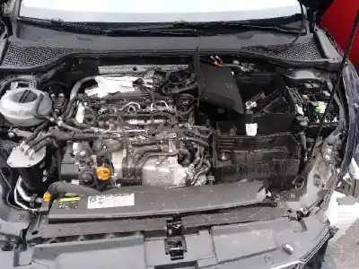 Здавання транспортного засобу seat leon (5f1) reference року 2013 потужний clha