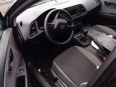 Здавання транспортного засобу seat leon (5f1) reference року 2013 потужний clha