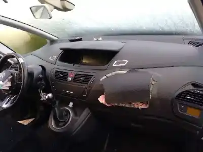 Здавання транспортного засобу citroen c4 picasso premier року 2009 потужний 9hz
