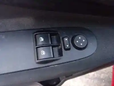 Vehicul casat fiat punto (evo) (199) 1.4 cat al anului 2011 alimentat 350a1000