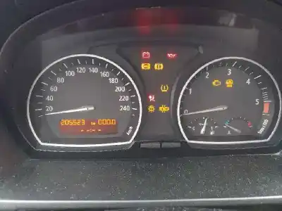 Veículo de Sucata bmw x3 (e83) xdrive 20 d do ano 2010 alimentado n47d20c