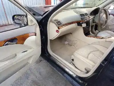 Veicolo di demolizione mercedes-benz clase e (w211) berlina e 270 cdi (211.016) dell'anno 2004 alimentato 647961