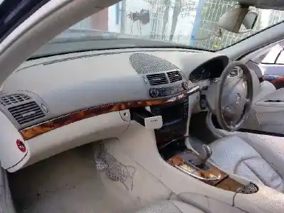 Veicolo di demolizione mercedes-benz clase e (w211) berlina e 270 cdi (211.016) dell'anno 2004 alimentato 647961