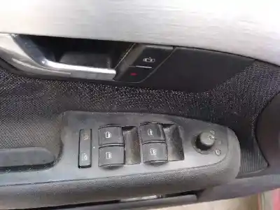Здавання транспортного засобу audi a4 avant (8e) 3.0 tdi quattro року 2005 потужний bkn
