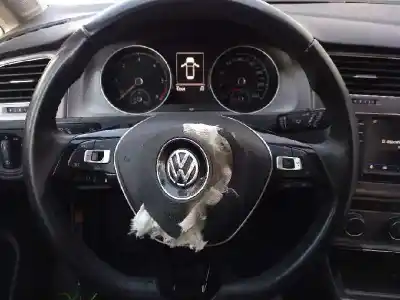 Vehicul casat volkswagen golf vii lim. (5g1) 1.6 16v tdi dpf al anului 2016 alimentat cxxb