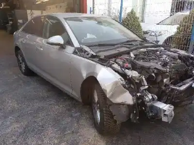 Veículo de Sucata AUDI A4 BERLINA (8W2) 2.0 16V TDI do ano 2016 alimentado DEUA