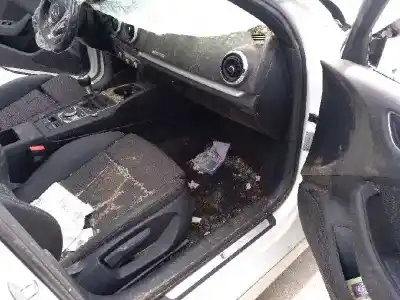 Verschrottungsfahrzeug audi a3 sedán (8vm) 30 tdi s line des jahres 2019 angetrieben dgte
