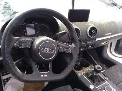 Verschrottungsfahrzeug audi a3 sedán (8vm) 30 tdi s line des jahres 2019 angetrieben dgte
