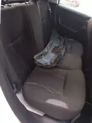 Veículo de Sucata peugeot 208 active do ano 2013 alimentado hm01