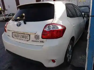 Veículo de Sucata toyota auris hybrid active do ano 2011 alimentado 2zrfxe