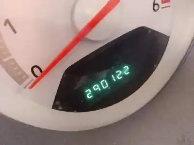 Véhicule à la ferraille dodge avenger 2.0 16v crd cat de l'année 2010 alimenté ecd