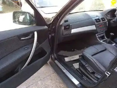 Veículo de Sucata bmw x3 (e83) 2.0d do ano 2006 alimentado 204d4