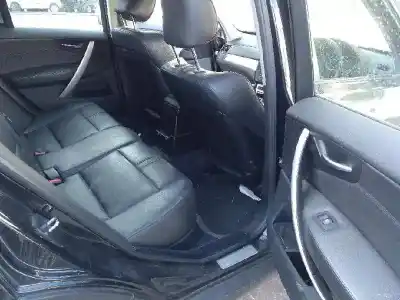 Veículo de Sucata bmw x3 (e83) 2.0d do ano 2006 alimentado 204d4