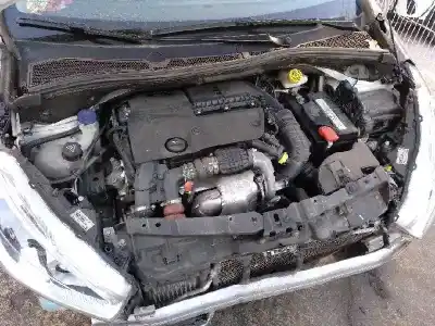 Veículo de Sucata peugeot 208 style do ano 2016 alimentado bh02