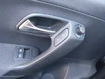 Verschrottungsfahrzeug volkswagen polo v (6r1, 6c1) 1.4 (6r1) des jahres 2011 angetrieben cggb