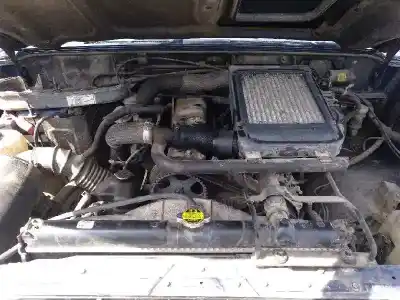 Verschrottungsfahrzeug mitsubishi galloper (hyundai) 2.5 turbodiesel des jahres 2000 angetrieben d4bh