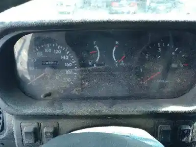 Verschrottungsfahrzeug mitsubishi galloper (hyundai) 2.5 turbodiesel des jahres 2000 angetrieben d4bh